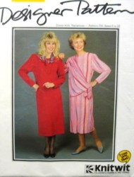 530 KNITWIT BASIC LONG SLEEVE DRESS,OVERLAY PATTERN 6-22